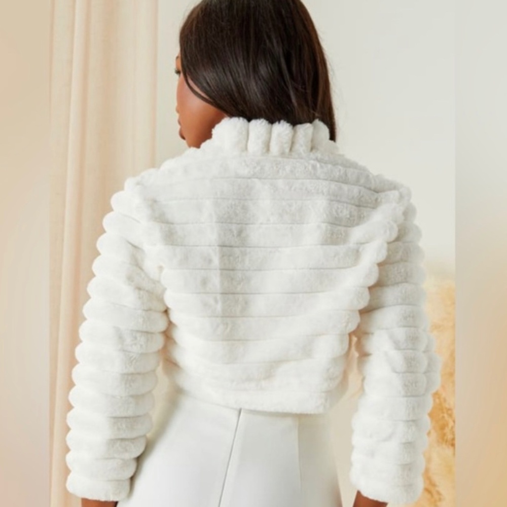 Lulus Ivory Cropped Faux Fur Jacket